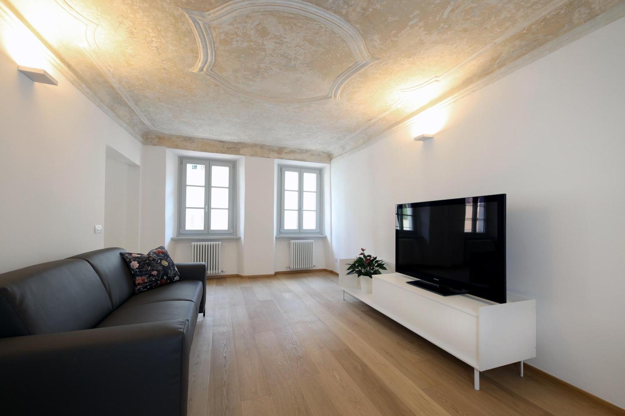加尔达湖滨Palazzo Riccamboni公寓 外观 照片