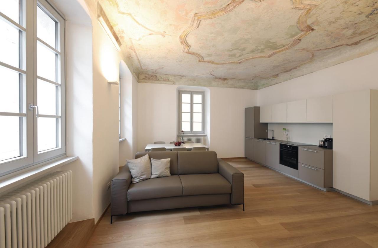 加尔达湖滨Palazzo Riccamboni公寓 外观 照片
